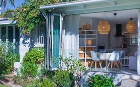Bungalove